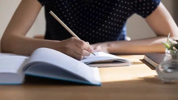 dissertation-svt.webp
